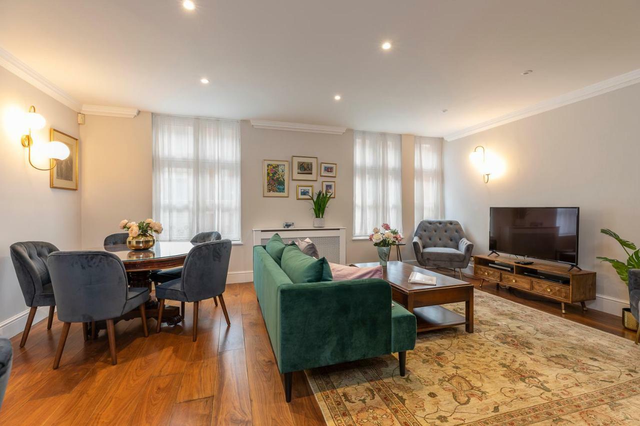 ロンドンJoivy Beautiful 2 Bed Apt In The Heart Of Mayfair, Close To Tubeアパートメント エクステリア 写真