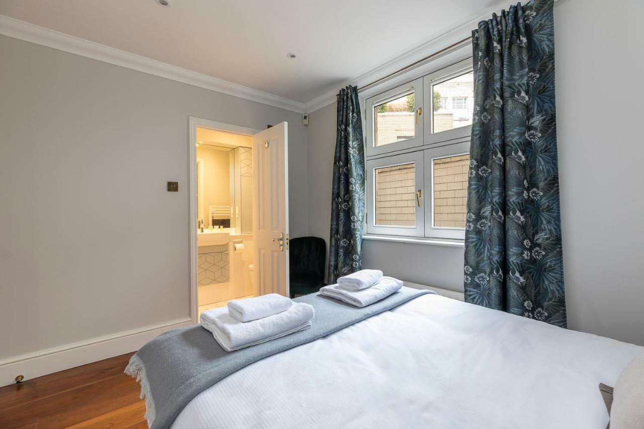 ロンドンJoivy Beautiful 2 Bed Apt In The Heart Of Mayfair, Close To Tubeアパートメント エクステリア 写真